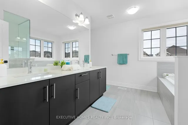 Additional property image - 25 Ixworth Circ