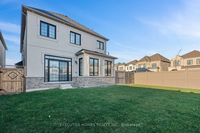 Additional property image - 25 Ixworth Circ