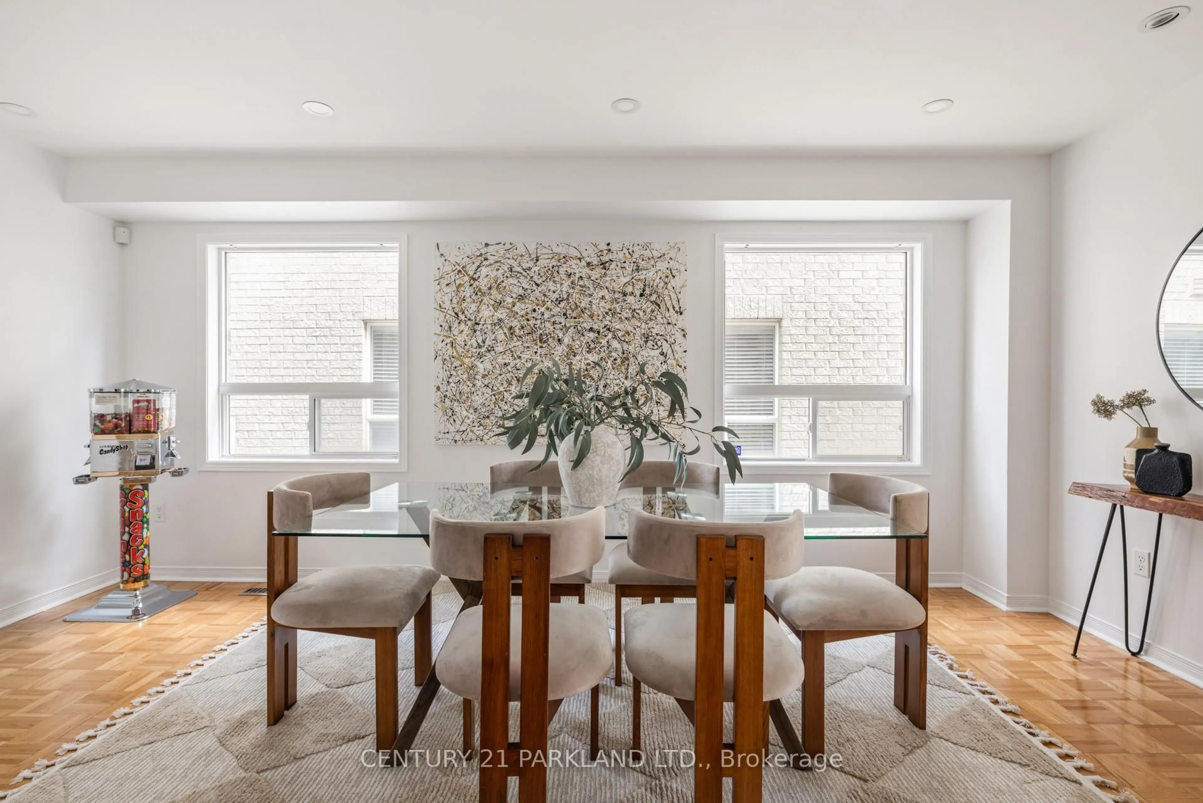 Dining room, unknown for 18 Humbershed Cres, Caledon Ontario L7E 2X2