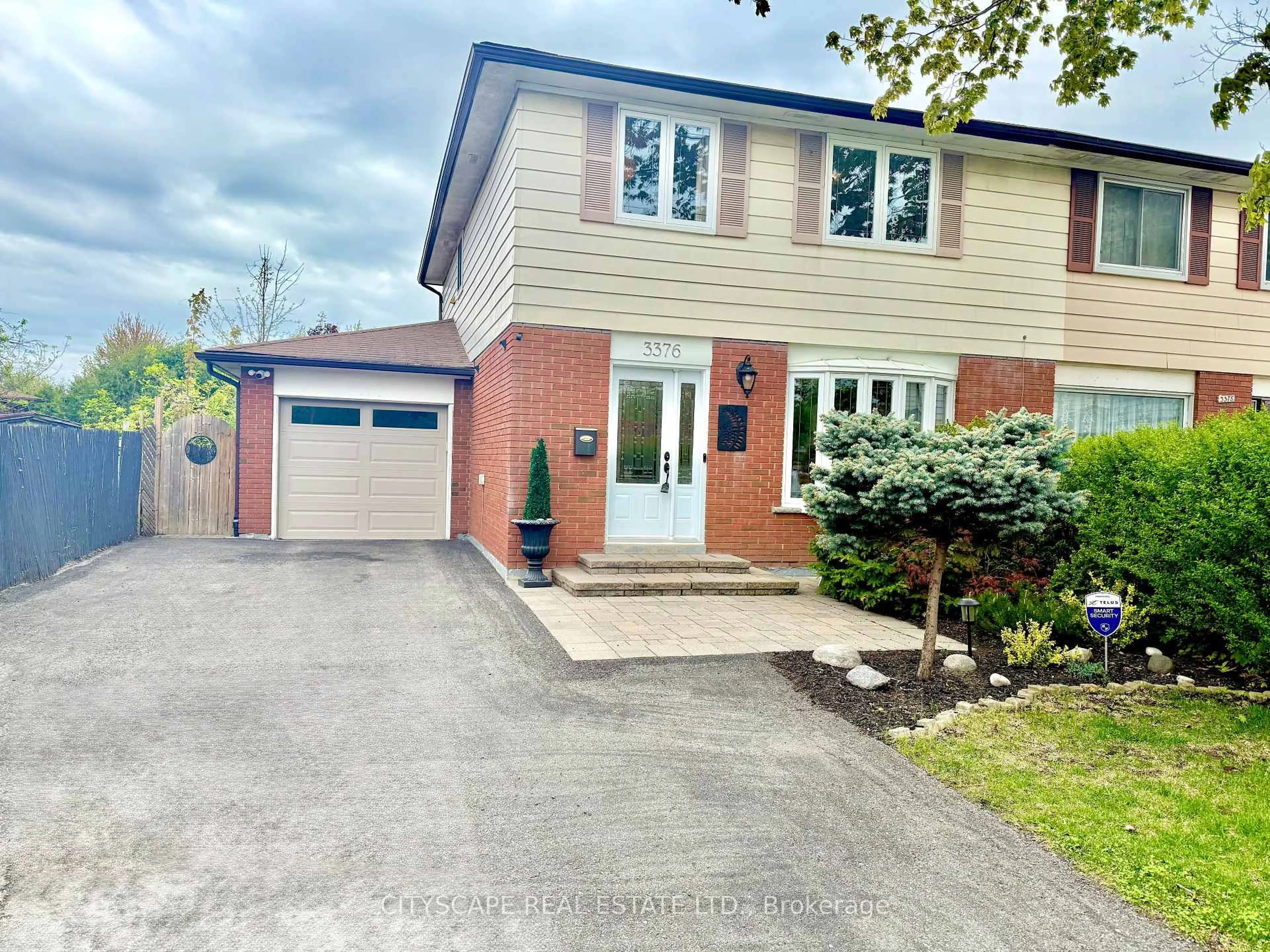 Unknown for 3376 Frobex Crt, Mississauga Ontario L5C 2B5