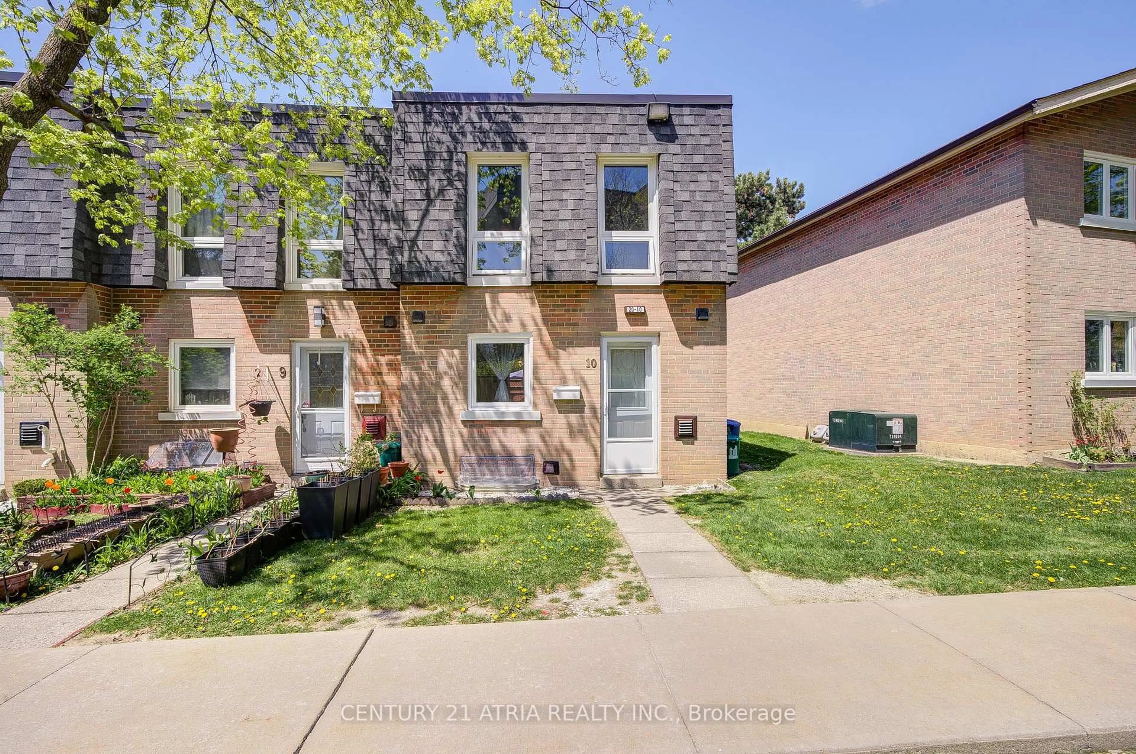 Unknown for 20 Grandravine Dr #10, Toronto Ontario M3J 1B1