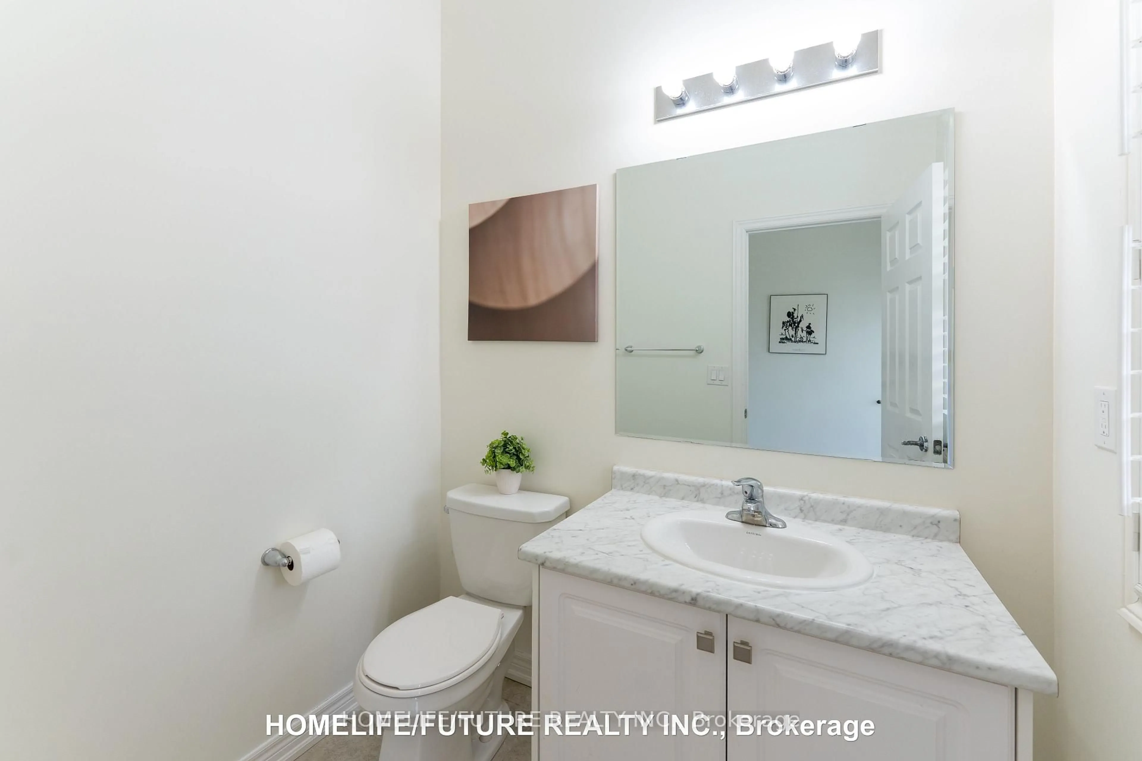 Standard bathroom, ceramic/tile floor for 3877 Tufgar Cres, Burlington Ontario L7M 1N7