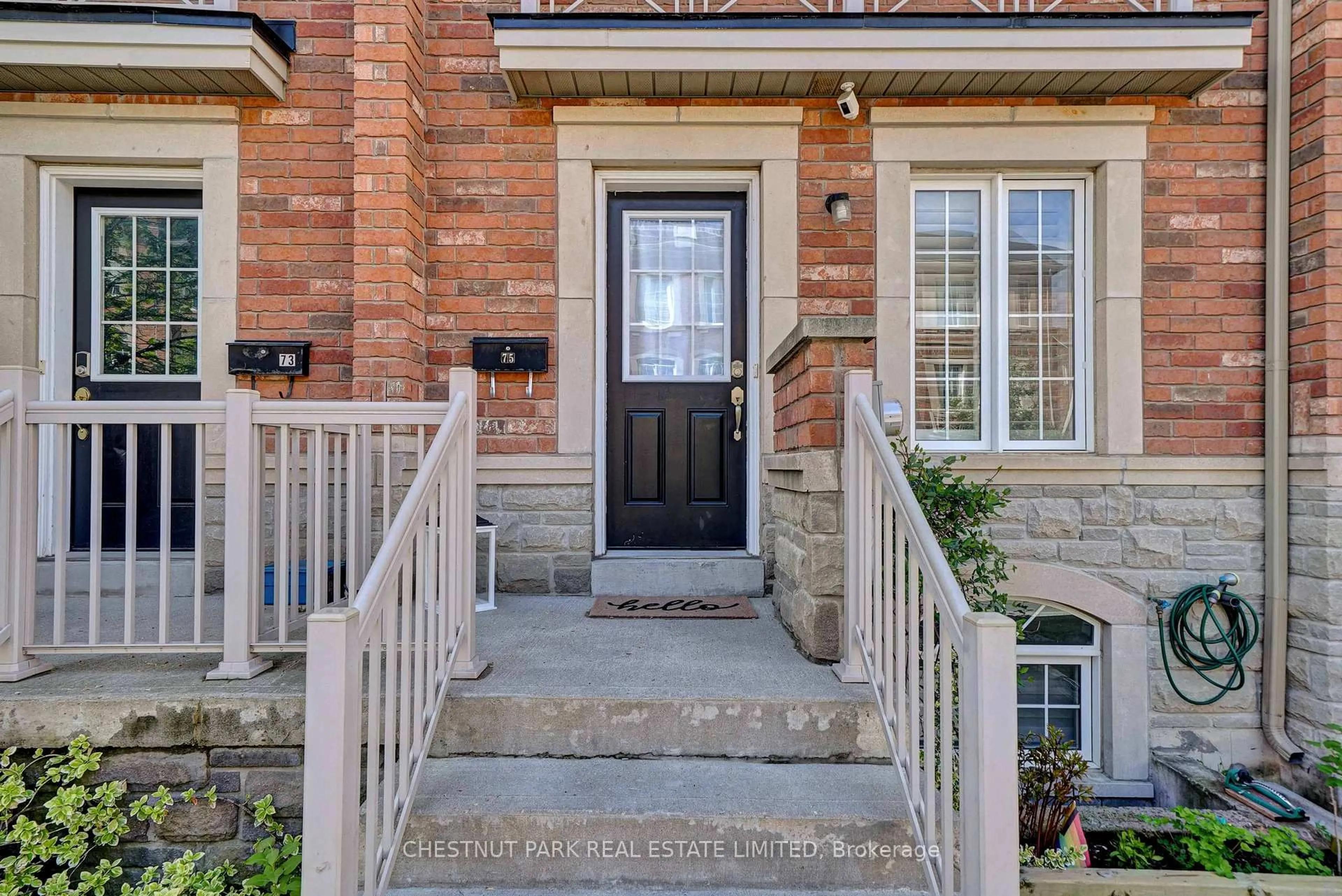 Indoor entryway for 75 Ted Wray Circ, Toronto Ontario M3L 0G7