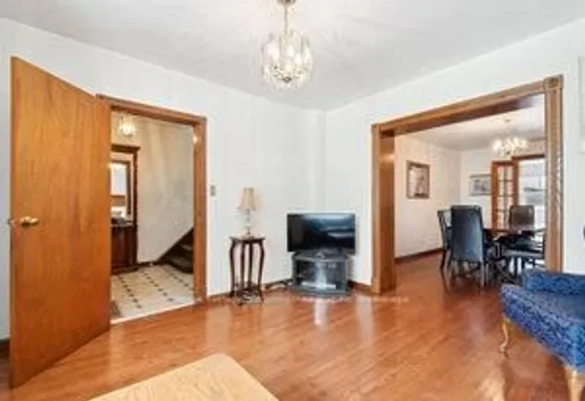Additional property image - 38 Fernbank Ave