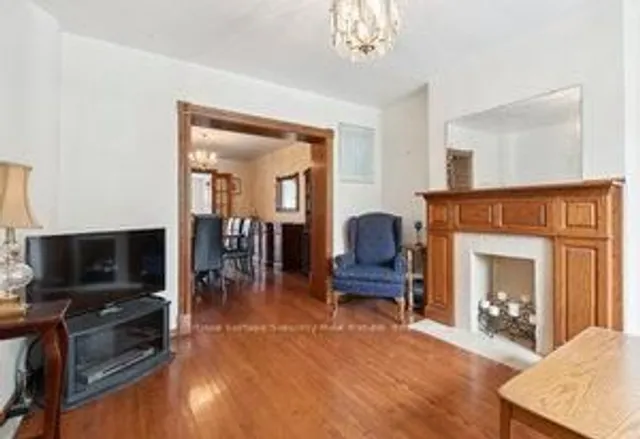Additional property image - 38 Fernbank Ave