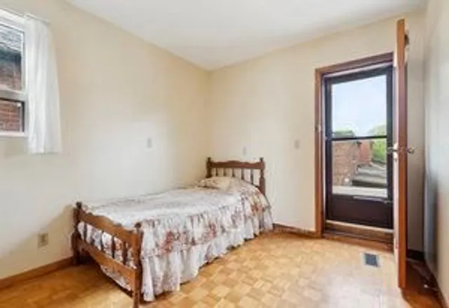 Additional property image - 38 Fernbank Ave