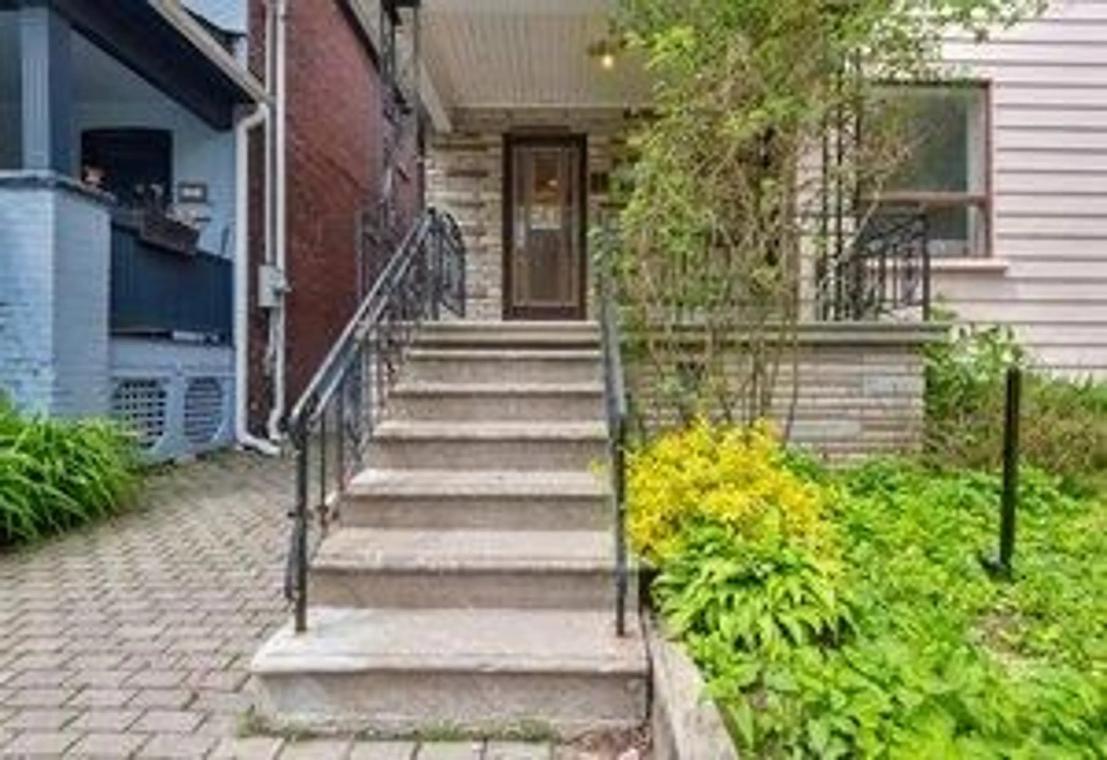 Unknown for 38 Fernbank Ave, Toronto Ontario M6H 1W2