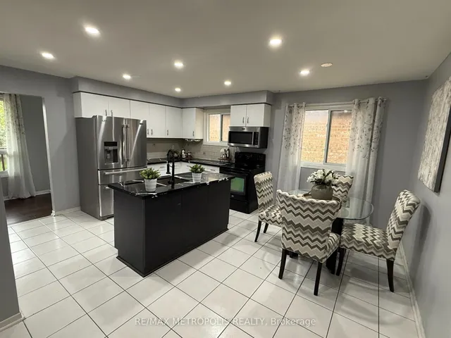 Additional property image - 36 Tanager Sq