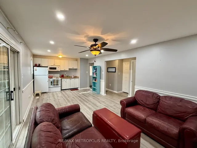 Additional property image - 36 Tanager Sq