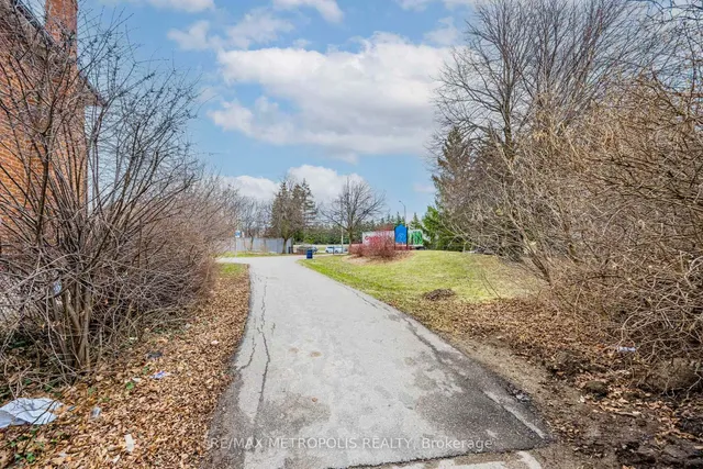 Additional property image - 36 Tanager Sq