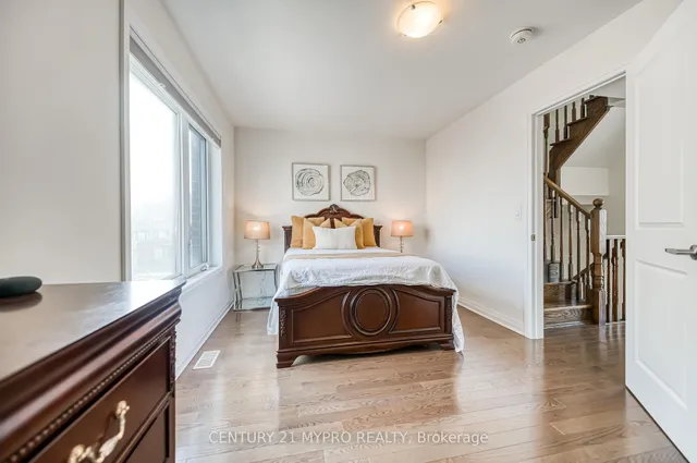 Additional property image - 25 Locust Lodge Gdns
