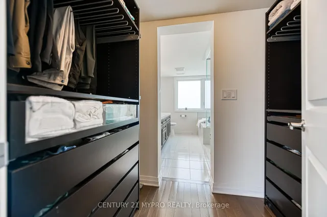 Additional property image - 25 Locust Lodge Gdns