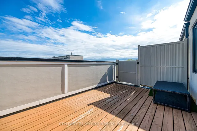 Additional property image - 25 Locust Lodge Gdns