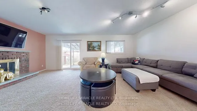 Additional property image - 7433 Sigsbee Dr