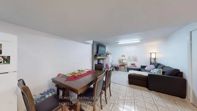 Additional property image - 7433 Sigsbee Dr