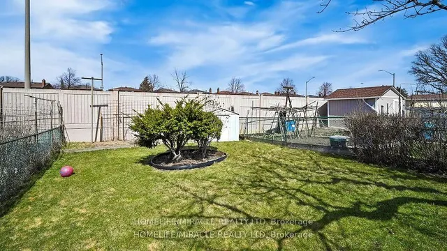 Additional property image - 7433 Sigsbee Dr