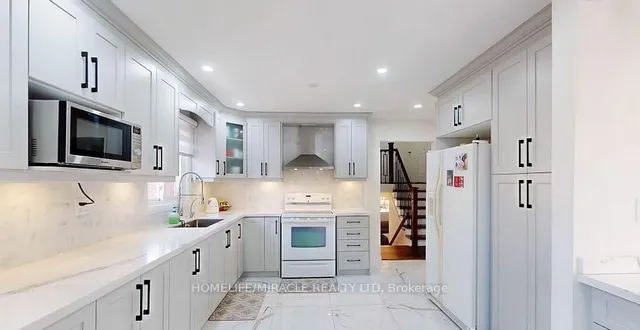 Additional property image - 7433 Sigsbee Dr
