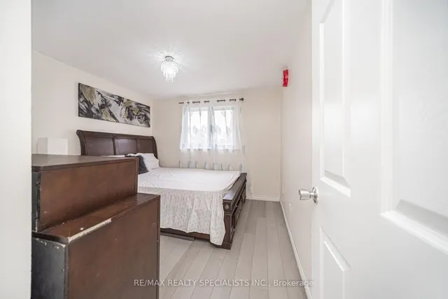 Additional property image - 144 Fleetwood Cres