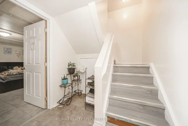 Additional property image - 144 Fleetwood Cres