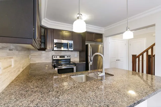 Additional property image - 3060 Gardenia Gate