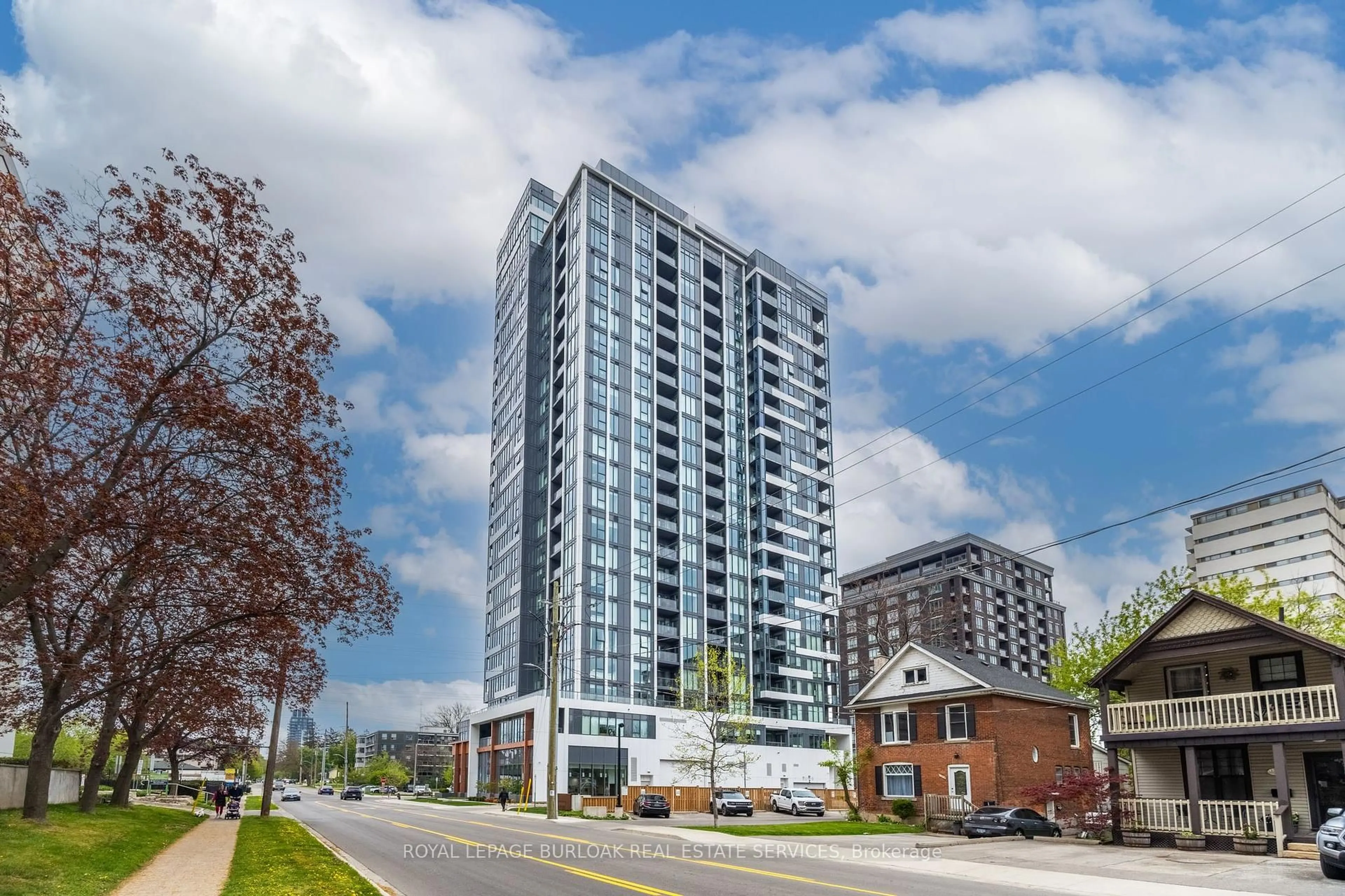 Unknown for 500 Brock Ave #701, Burlington Ontario L7S 0A5