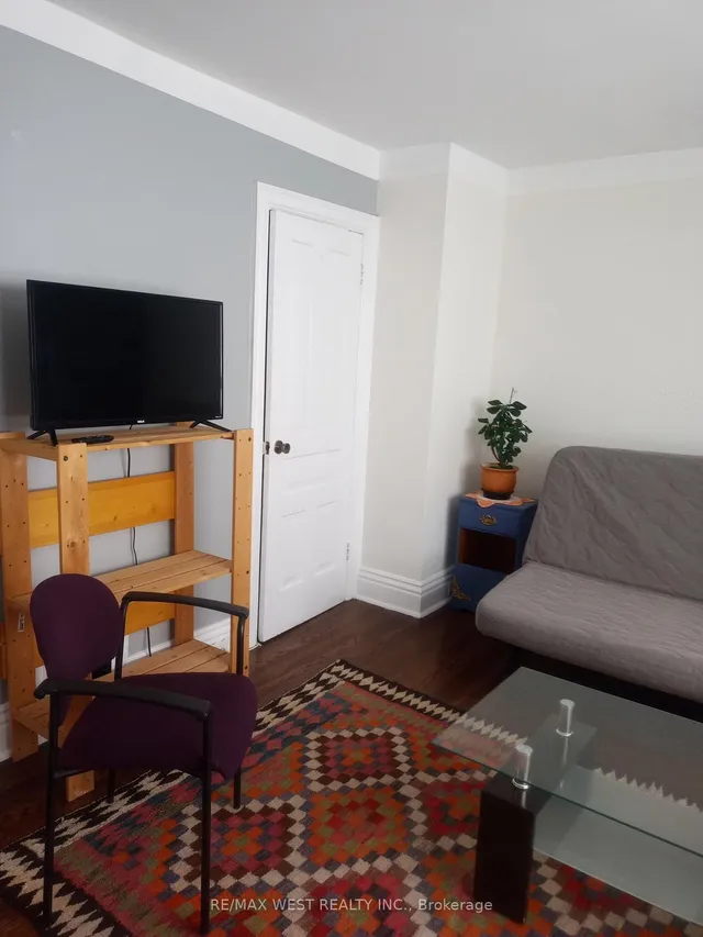 Additional property image - 55 Lynd Ave