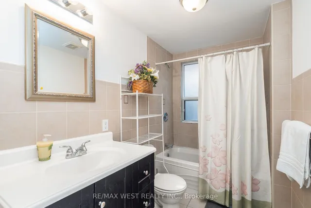 Additional property image - 55 Lynd Ave