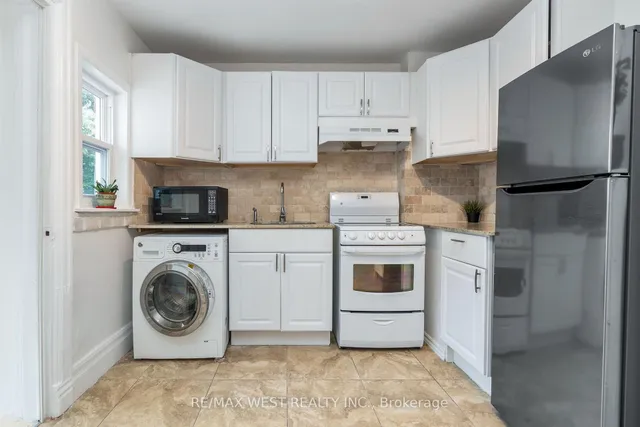 Additional property image - 55 Lynd Ave