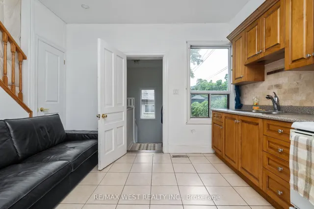 Additional property image - 55 Lynd Ave