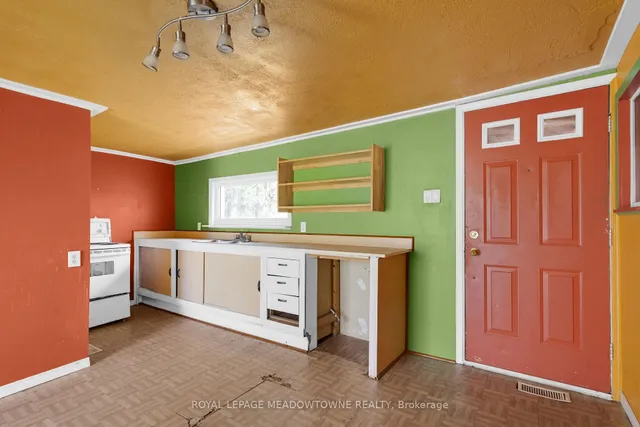 Additional property image - 9414 First Line N/A