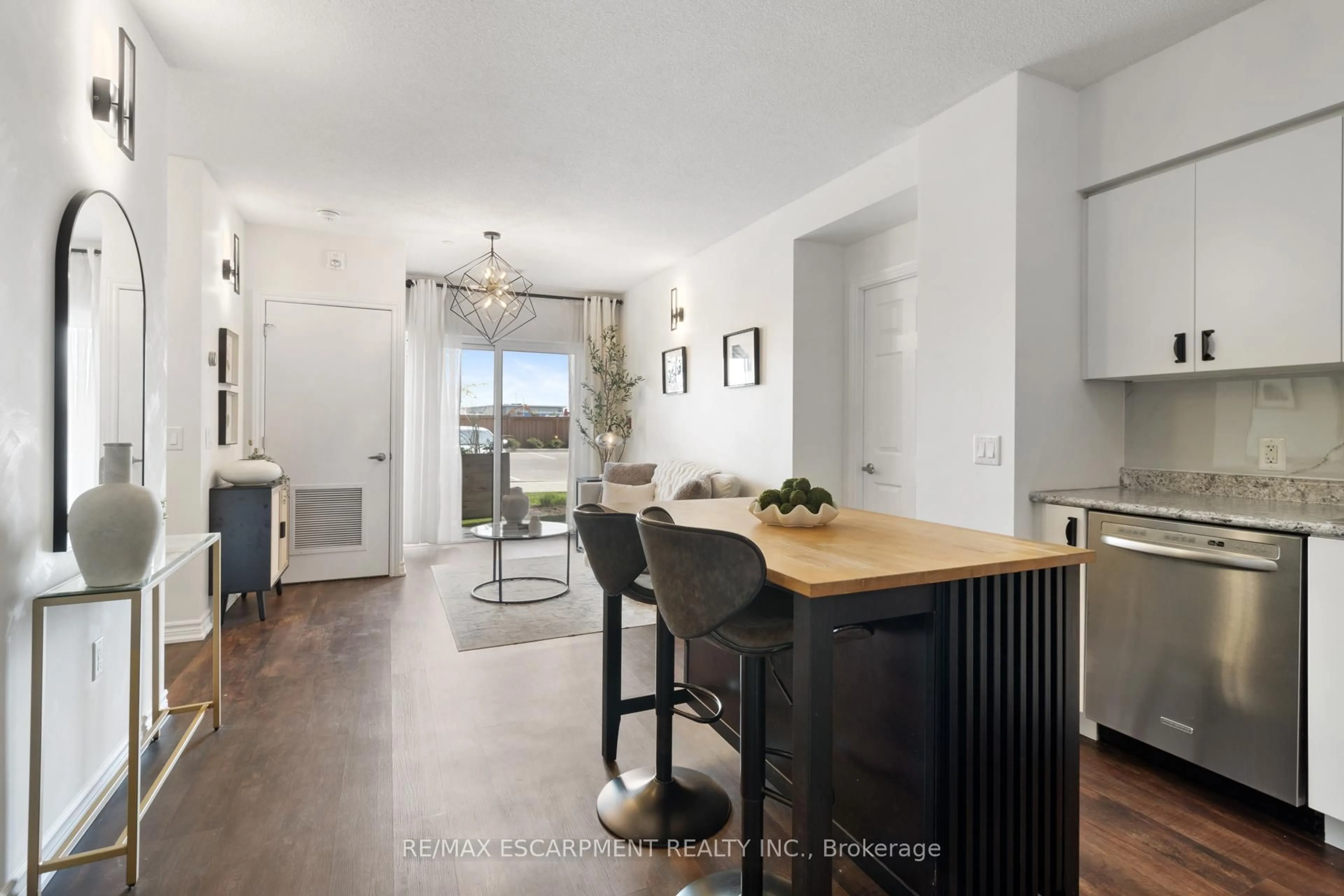 Open concept kitchen, unknown for 716 Main St #102, Milton Ontario L9T 3P6