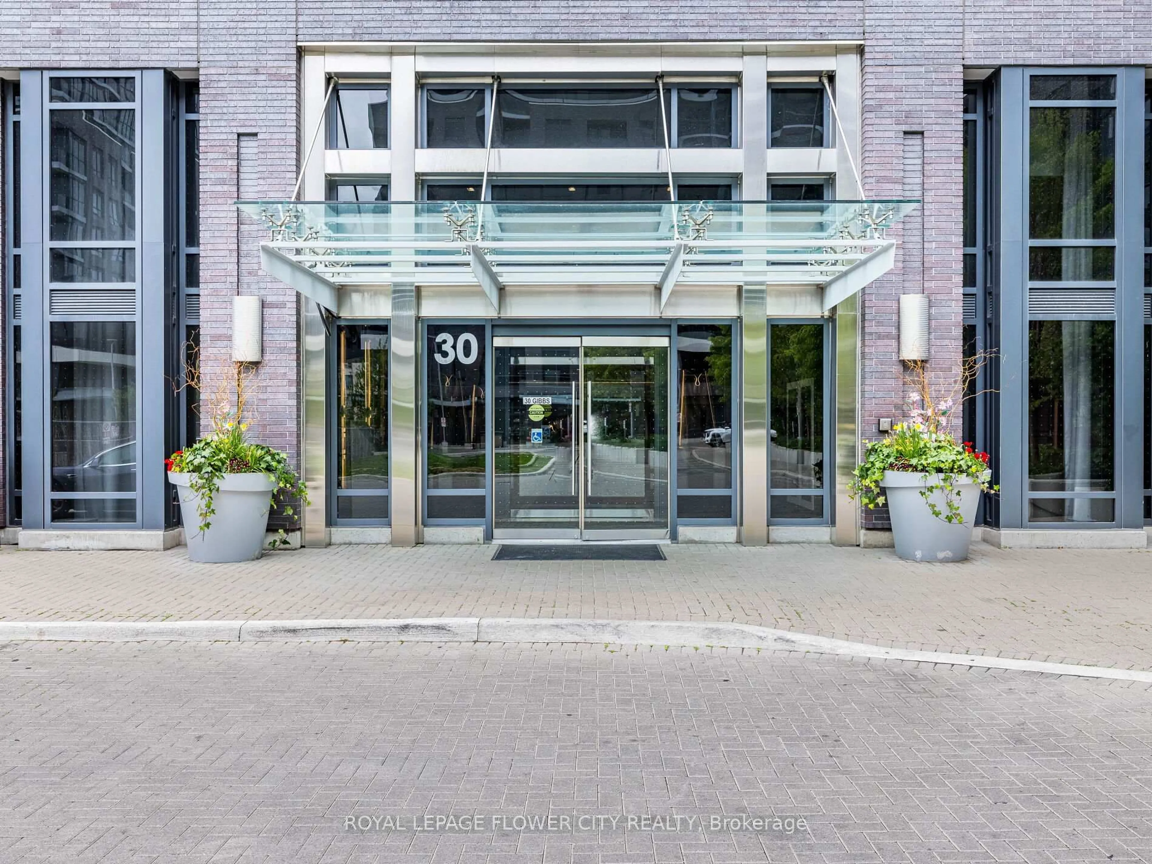 Indoor foyer for 30 Gibbs Rd #2804, Toronto Ontario M9B 6L6