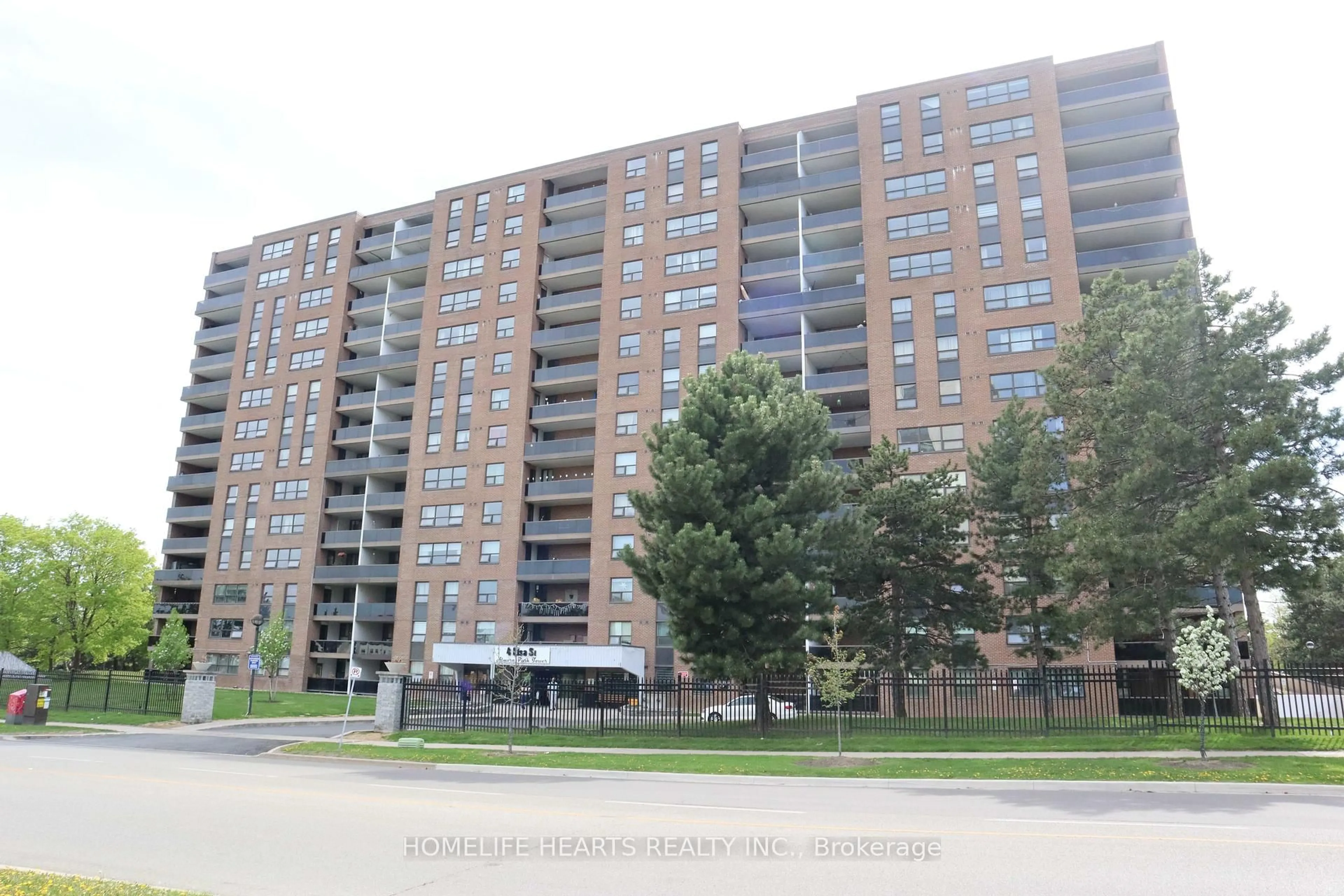 Unknown for 4 Lisa St #712, Brampton Ontario L6T 4B6