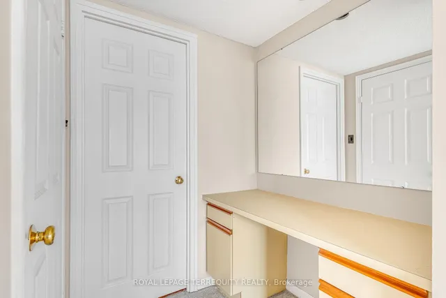 Additional property image - 40 Richview Rd Unit 1907