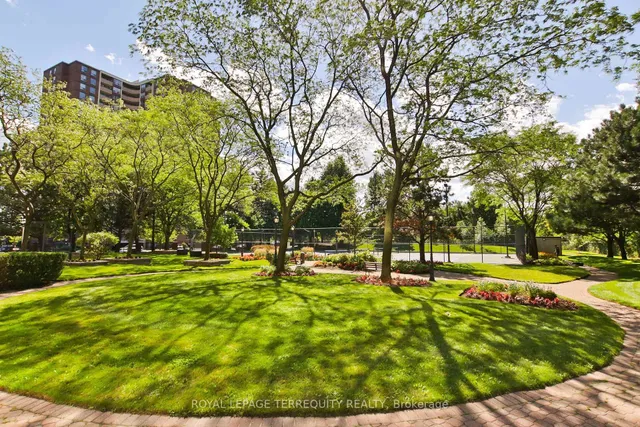 Additional property image - 40 Richview Rd Unit 1907