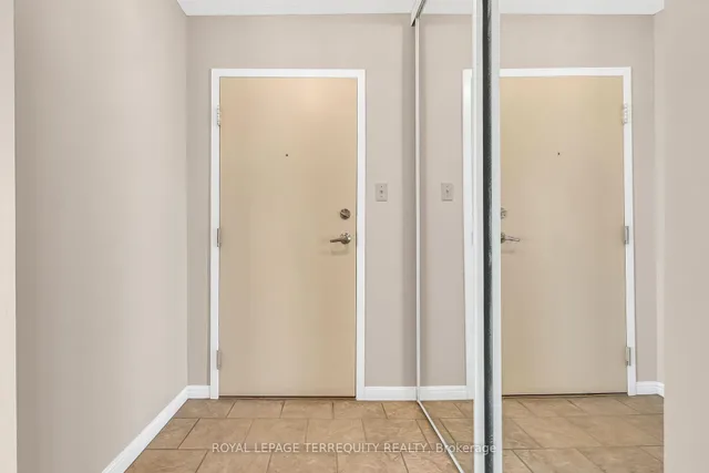 Additional property image - 40 Richview Rd Unit 1907