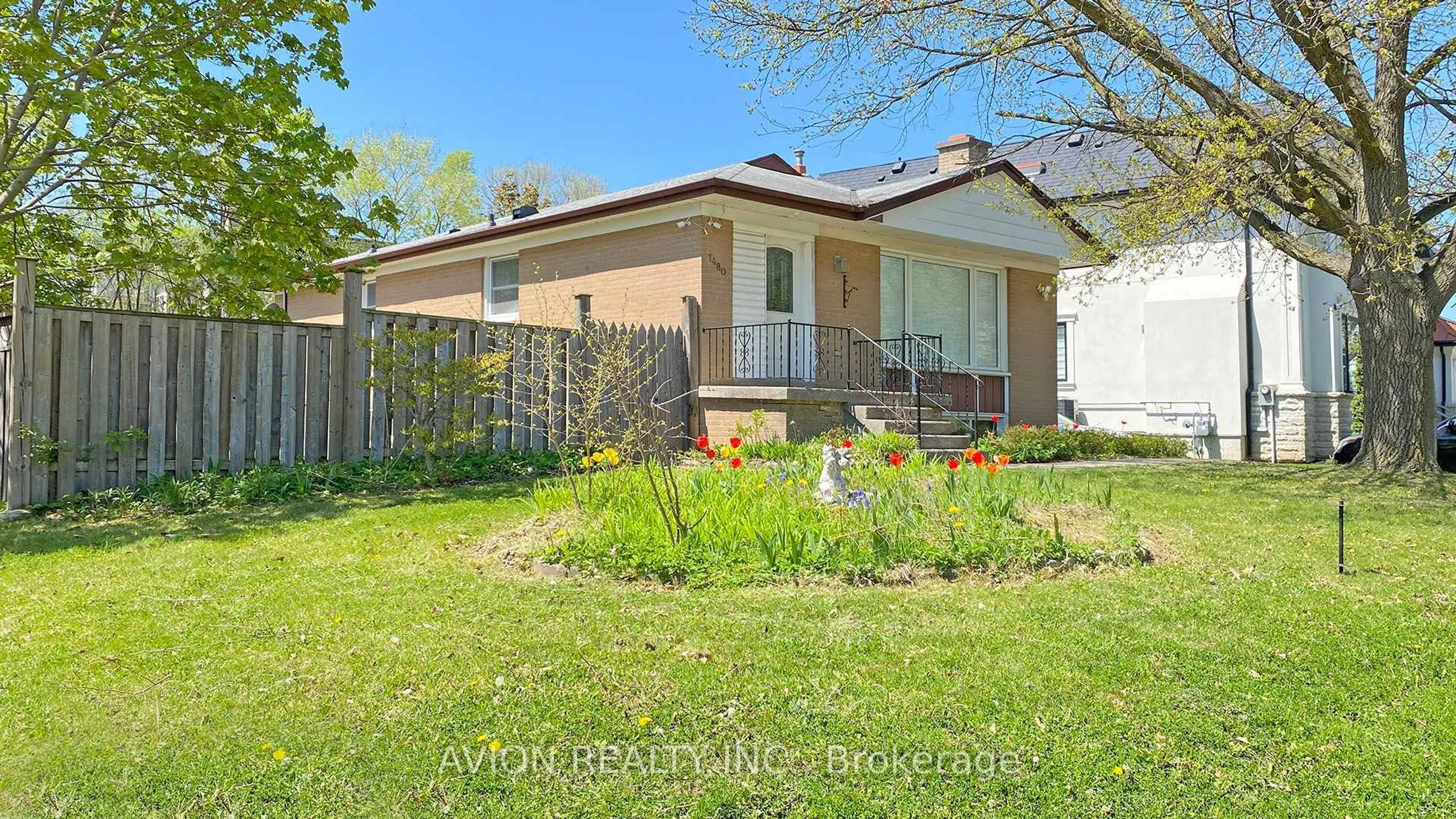 Unknown for 1480 Pembroke Dr, Oakville Ontario L6H 1V8