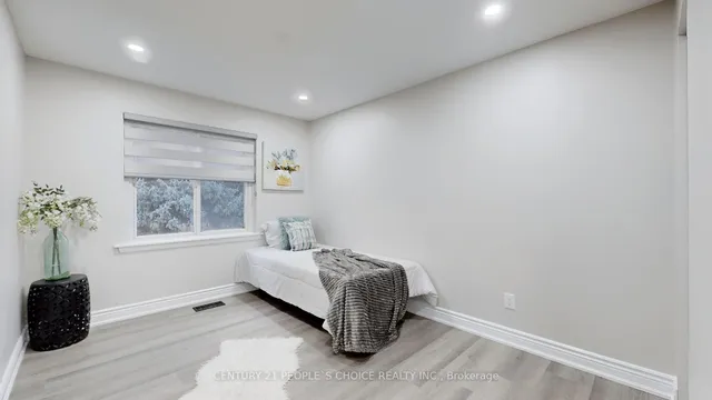 Additional property image - 58 Brookdale Cres