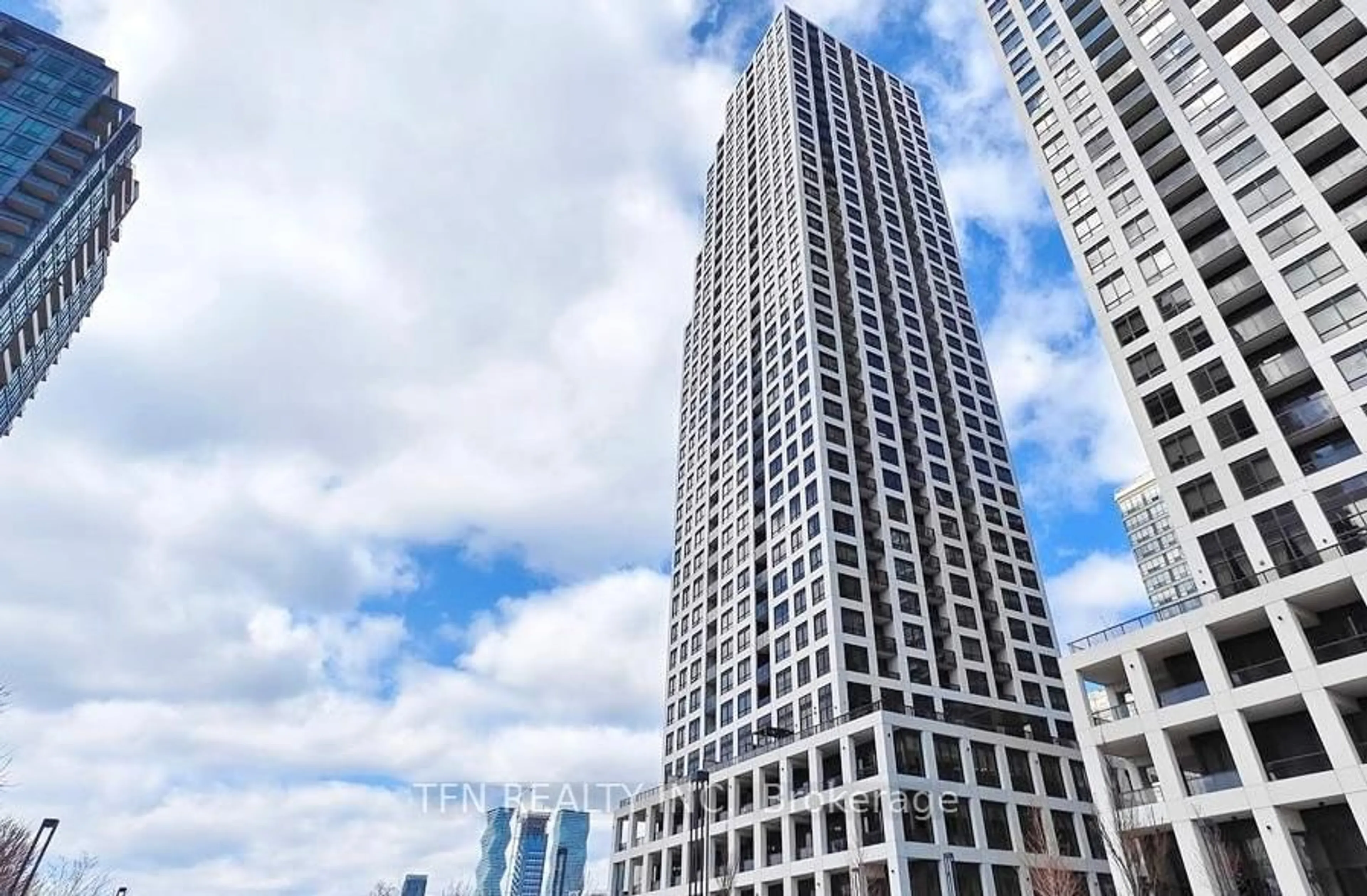 Unknown for 36 Elm Dr #2403, Mississauga Ontario L5B 0N3