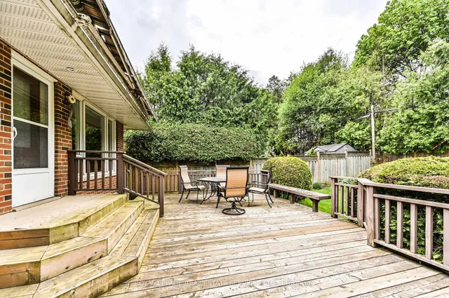 Additional property image - 20 Munhall Rd