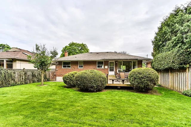 Additional property image - 20 Munhall Rd