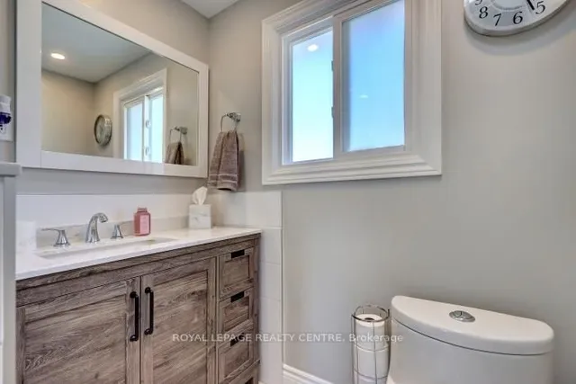 Additional property image - 906 Cabot Tr