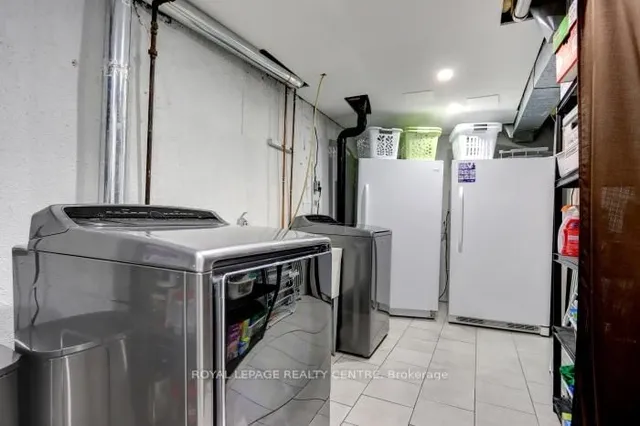 Additional property image - 906 Cabot Tr
