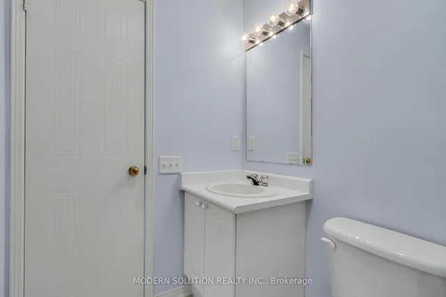 Additional property image - 760 Lawrence Ave Unit 228