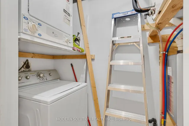 Additional property image - 760 Lawrence Ave Unit 228