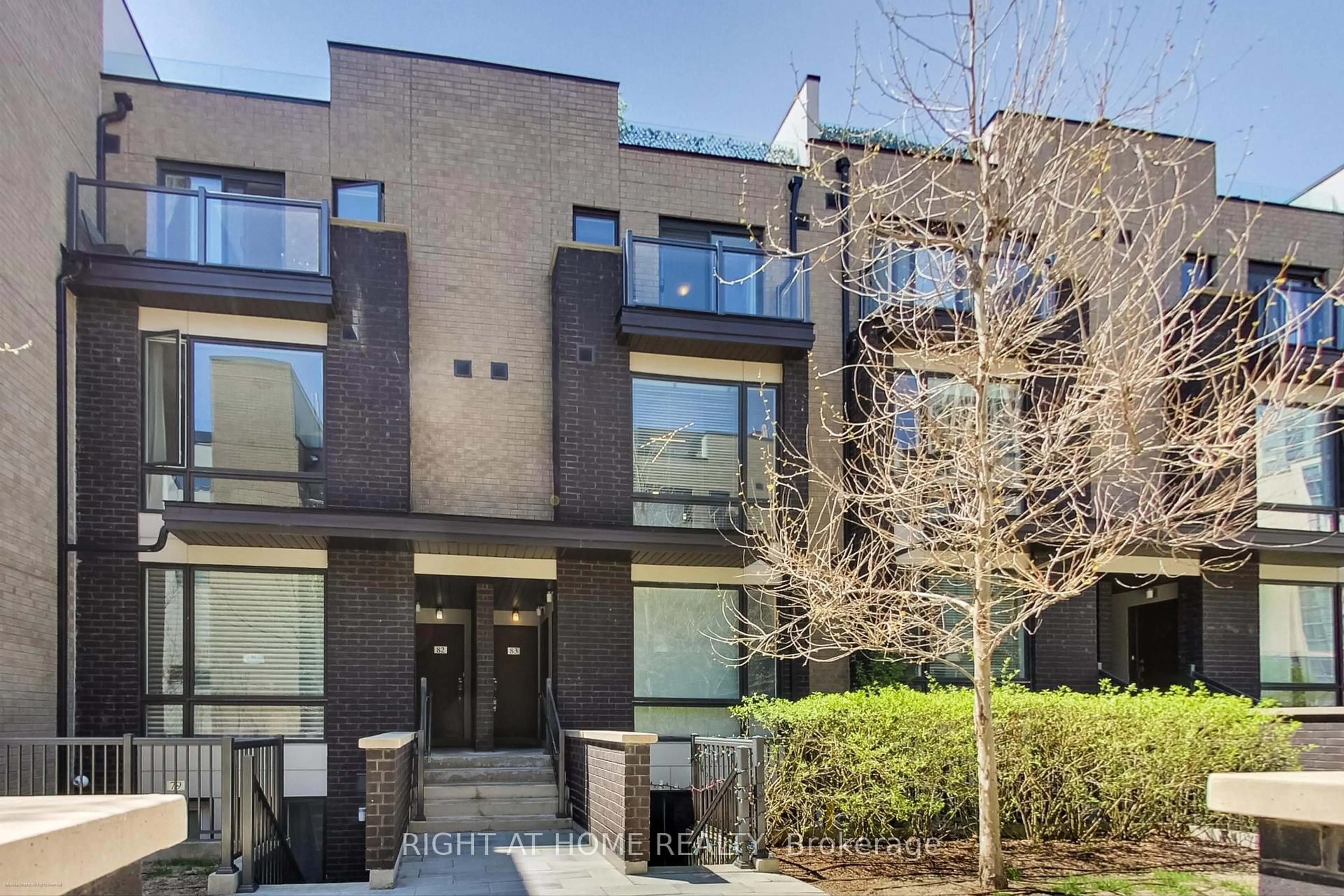 Unknown for 30 Fieldway Rd #84, Toronto Ontario M8Z 0E3