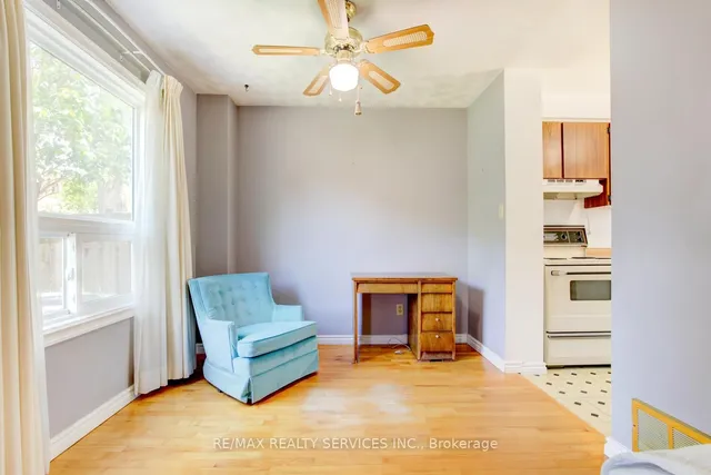Additional property image - 6 Wesmorland Ave