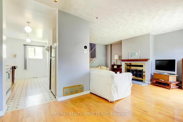 Additional property image - 6 Wesmorland Ave