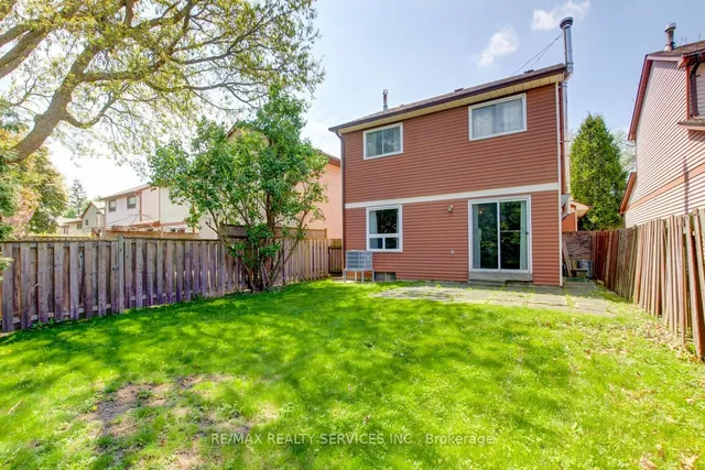 Additional property image - 6 Wesmorland Ave