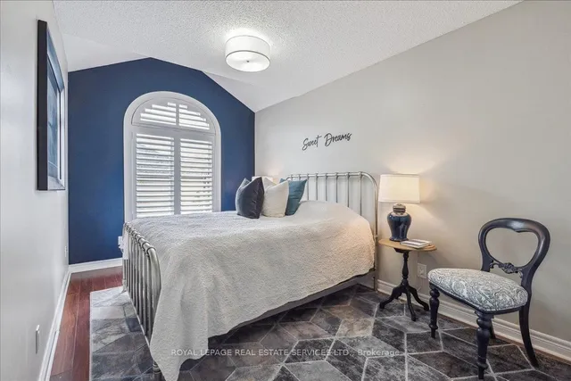 Additional property image - 2250 Rockingham Dr Unit 10